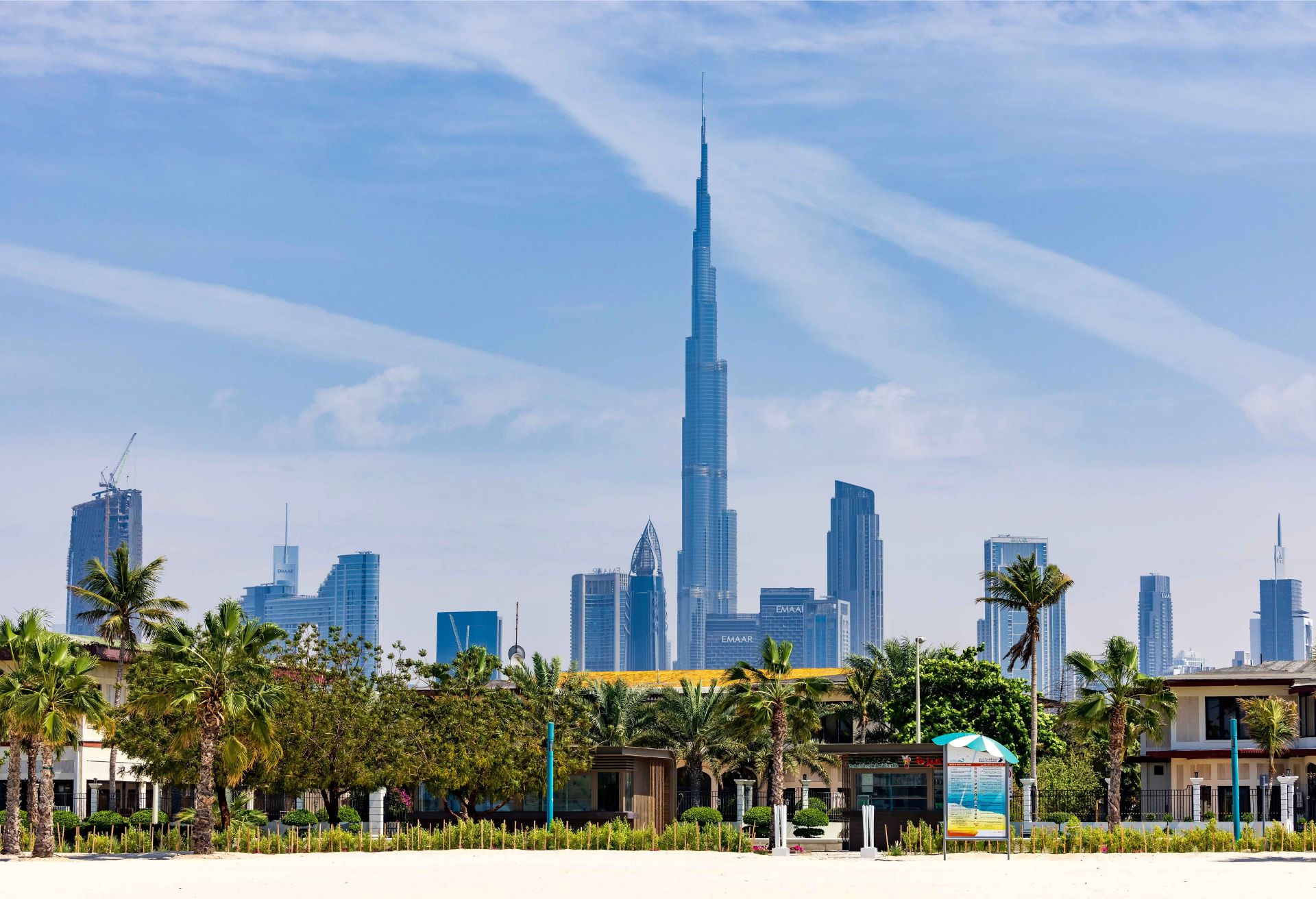 2025 Dubai Property Market Trends: Opportunities and Risks