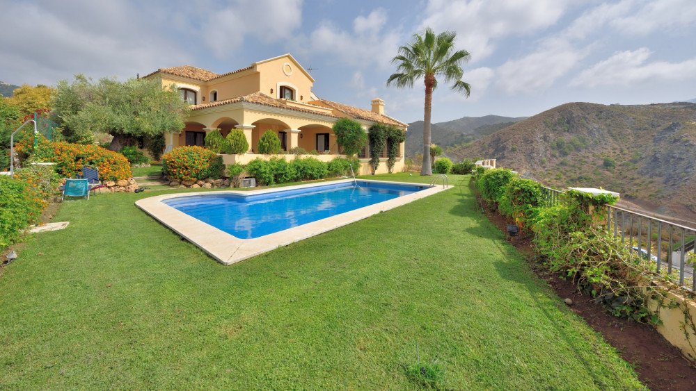 Beautiful Andalusian style Family Home