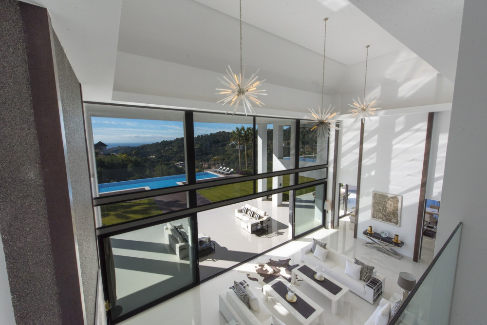 Spectacular designer 8 bedroom La Zagaleta villa with sea views Image 13