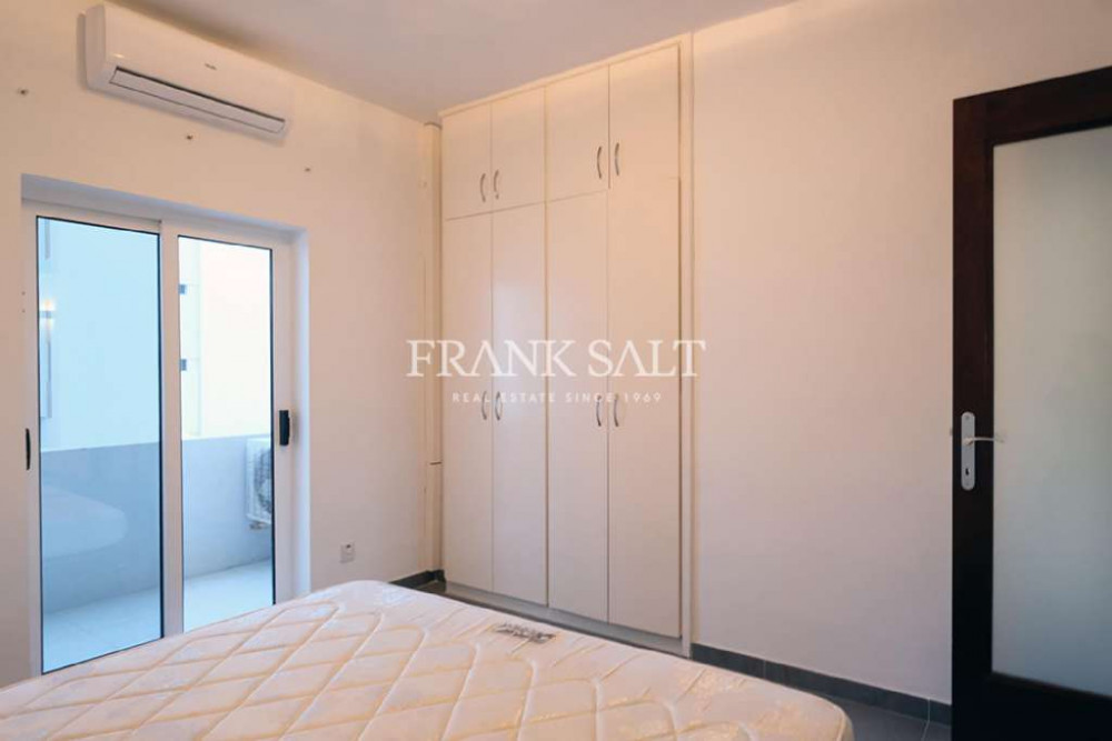Paceville, Furnished Apartment Image 7