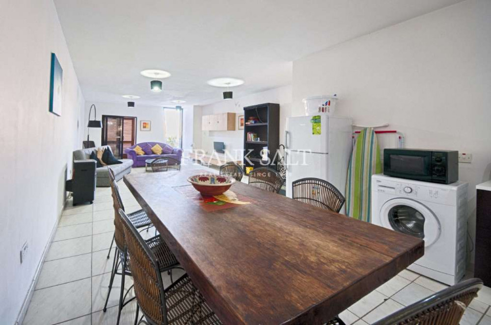 St. Angelo Mansions, Furnished Apartment Image 2