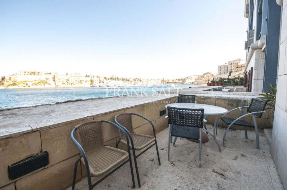 St. Angelo Mansions, Furnished Apartment Image 9