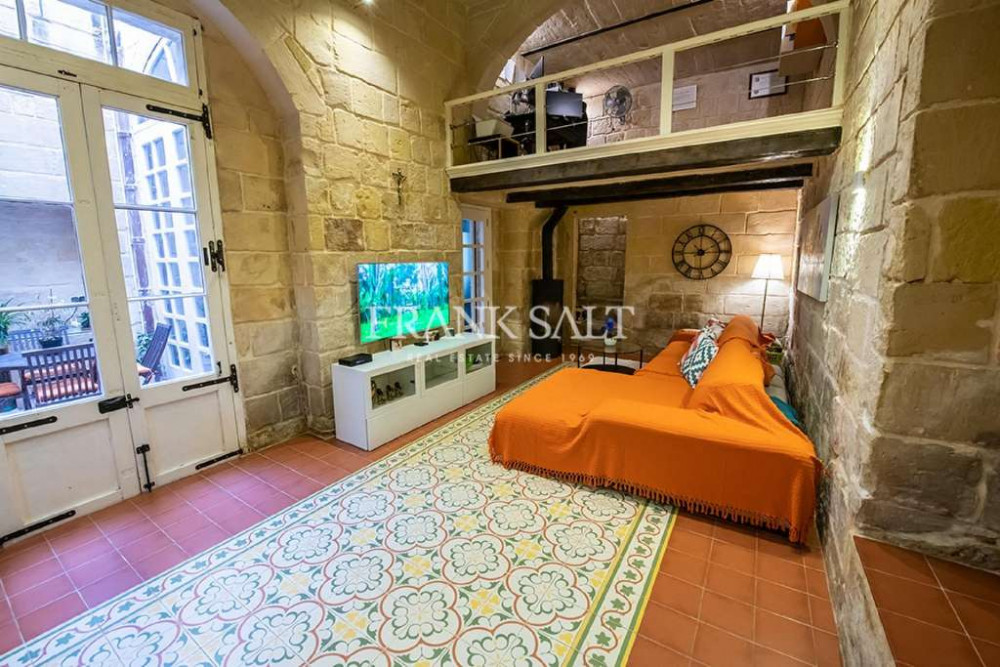 Vittoriosa, Converted House of Character Image 4
