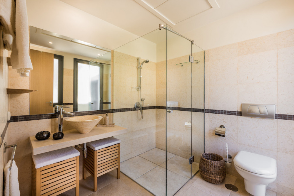 Introducing this stunning duplex penthouse in Los Monteros, with endless pano... Image 9