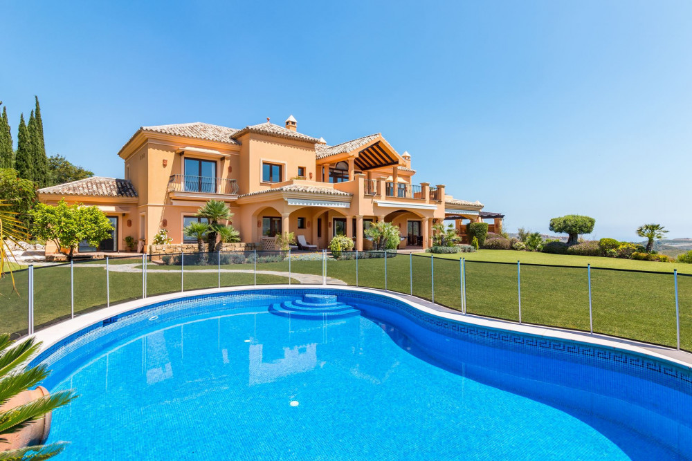 Beautiful Marbella Club Golf Resort west facing 5 bedroom villa located on an... Image 1