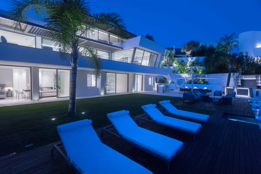 Brand new villa with the best panoramic sea and golf views Image 28
