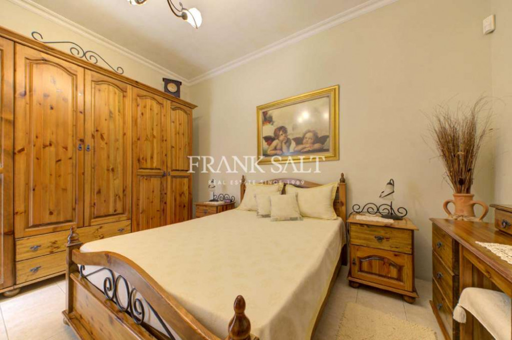 Msida, Furnished Apartment Image 7