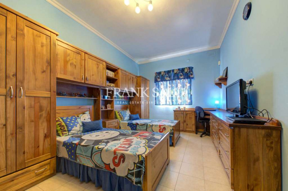 Msida, Furnished Apartment Image 10