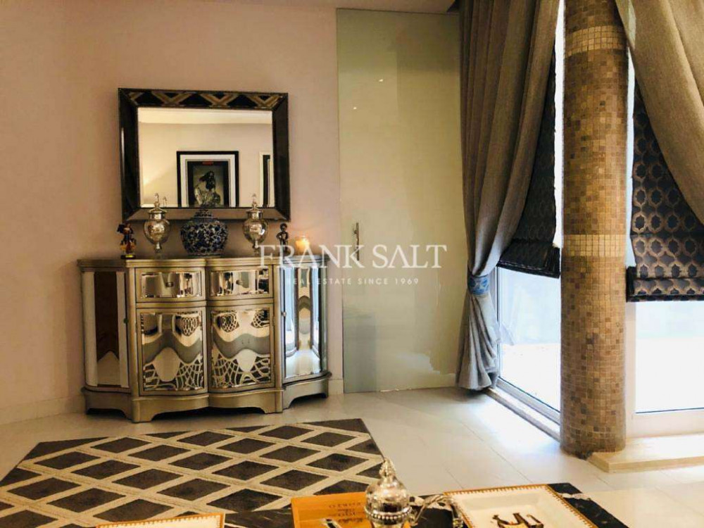 Kalkara, Furnished Maisonette Image 3