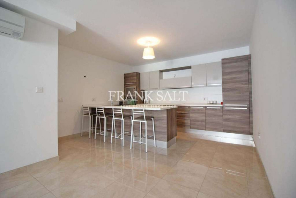 St Pauls Bay, Furnished Apartment Image 2