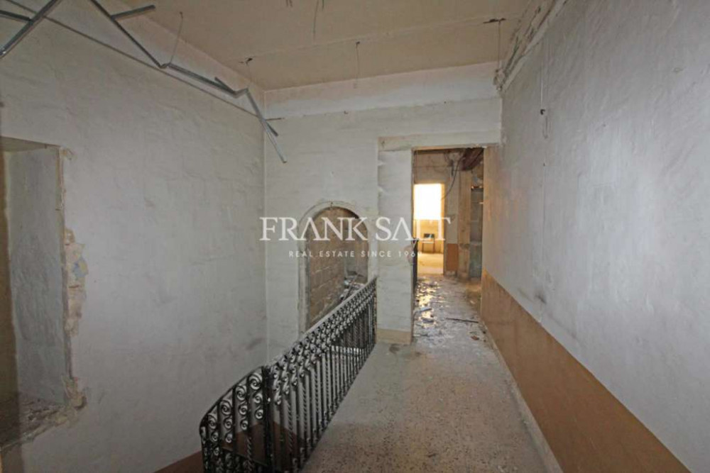 Cospicua, Town House Renovation Project Image 3