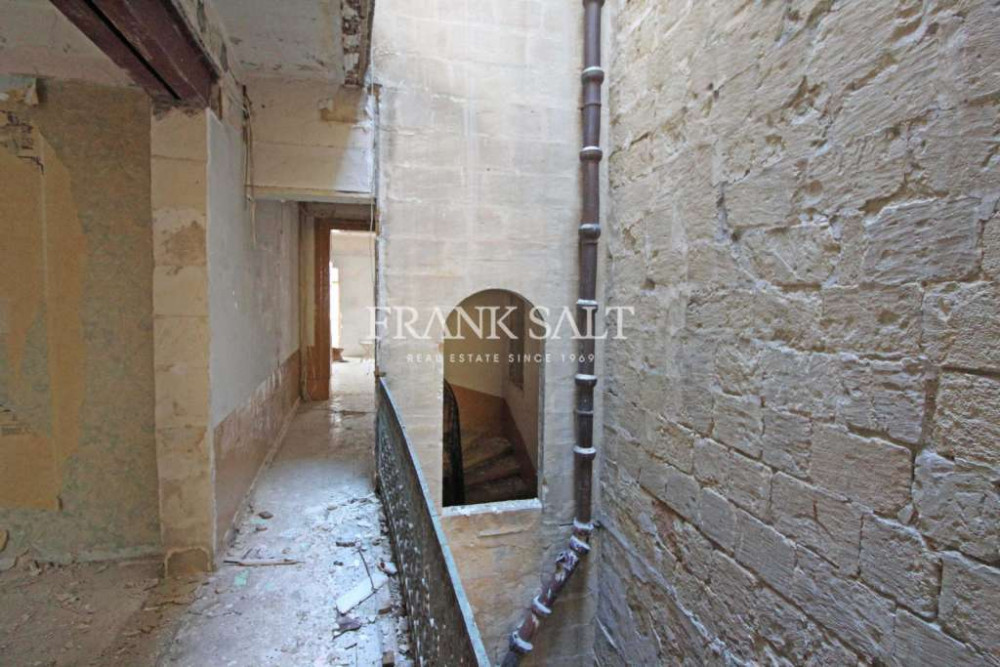 Cospicua, Town House Renovation Project Image 4