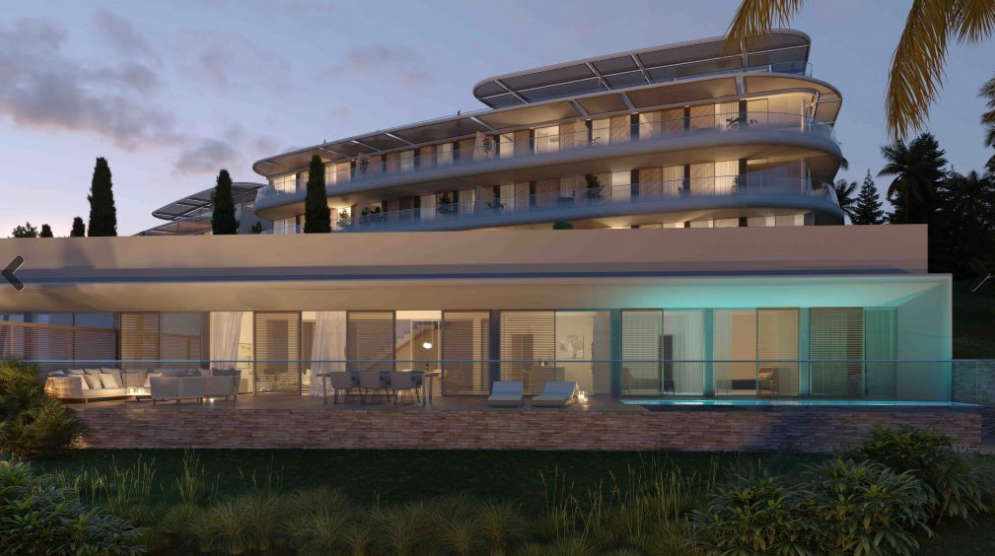 Brand New Beach Front Villa In Estepona ready to move in Image 6