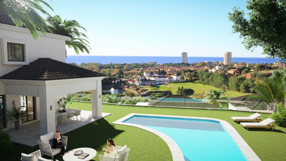 Villas with sea views in Elviria, Marbella Image 1