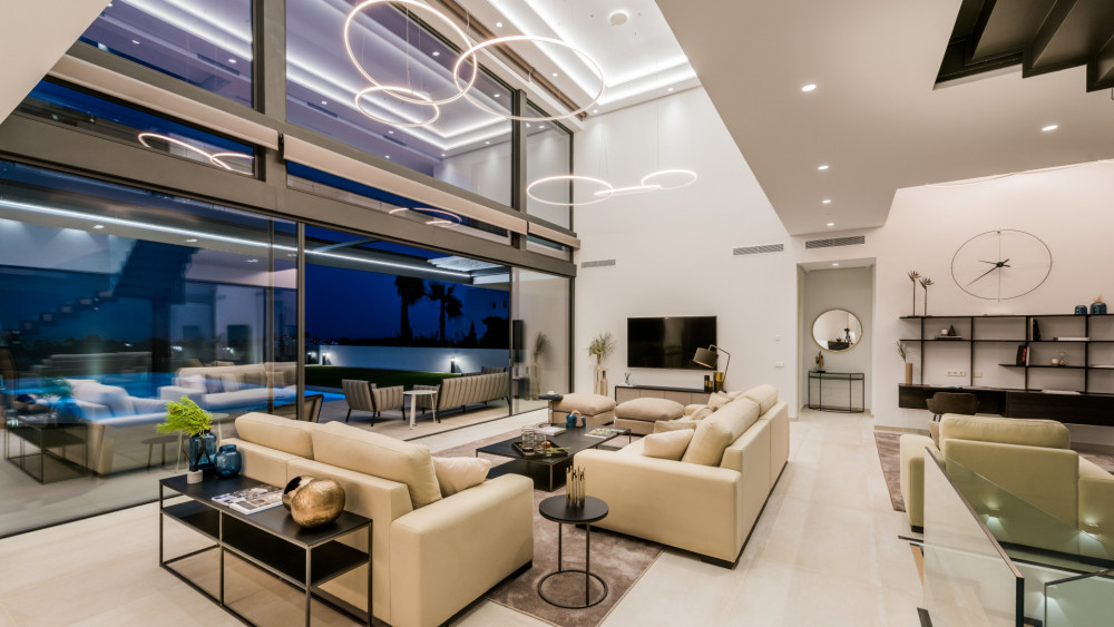 Incredible contemporary luxury villa in La Alquería, Benahavis Image 8