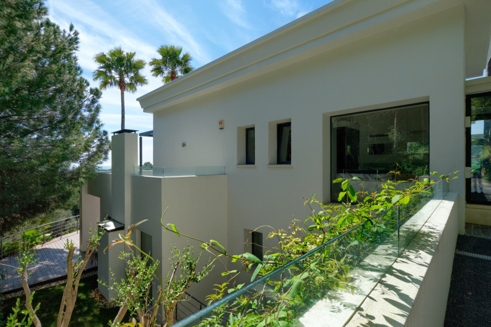 Modern high quality villa, nestled within a nature protected environment. Image 57