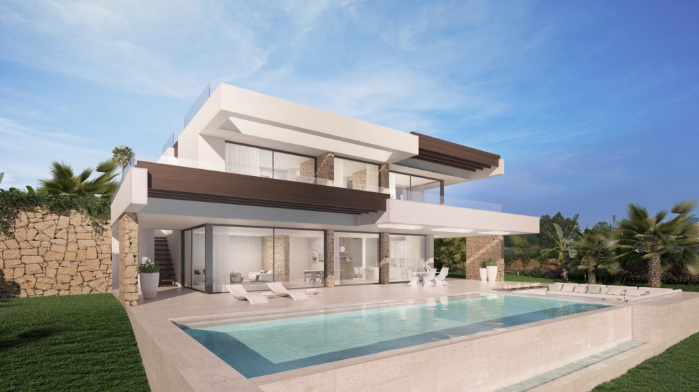 Amazing villa in East Marbella with sea and golf views.
