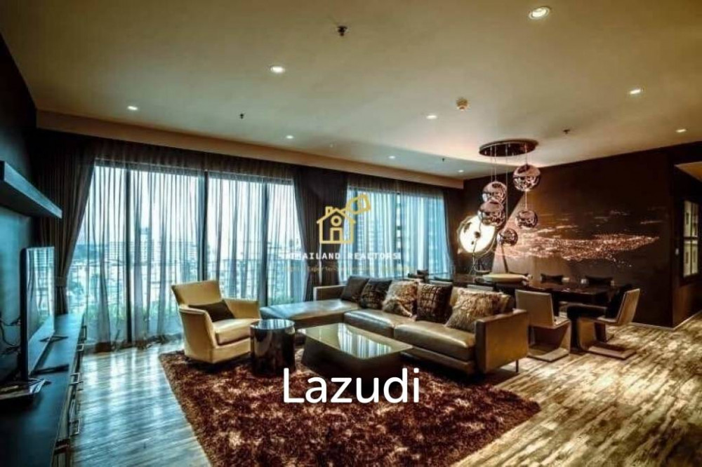 The Emporio Place / Condo For Sale / 3 Bedroom / 161 SQM / BTS Phrom Phong /...