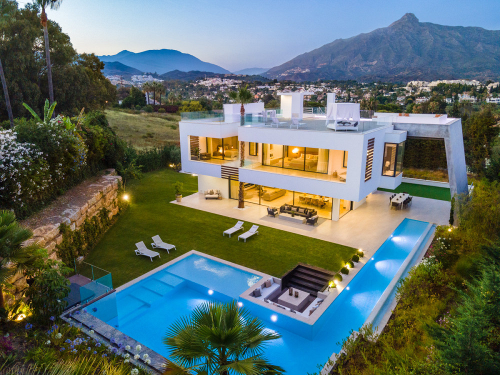 Fantastic villa in Las Brisas
