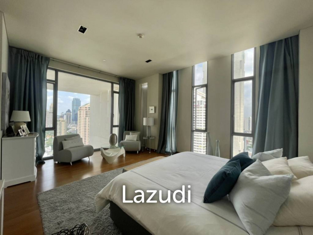 The Sukhothai Residences / Condo For Sale with tenant  / 3 Bedroom / 242 SQM... Image 12