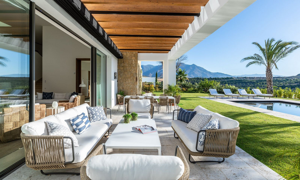 Brand New Contemporary Golf Villa in Finca Cortesín, Casares Image 2