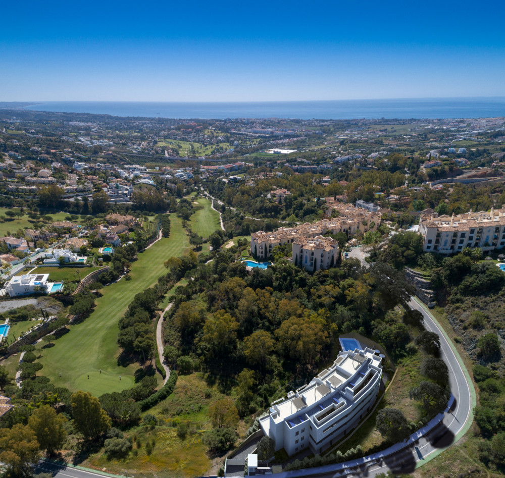 BRAND NEW CONTEMPORARY 3-BEDROOM PENTHOUSE APARTMENT OVERLOOKING GOLF COURSE... Image 4