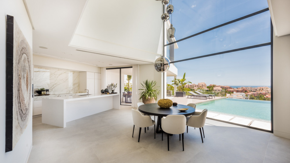 A SPECTACULAR 6 BEDROOM CONTEMPORARY VILLA WITH AMAZING VIEWS OF THE GOLF AND... Image 3