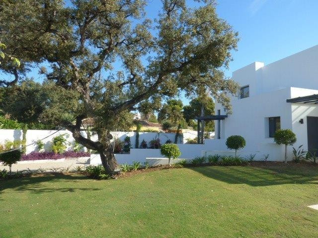 Contemporary style independent villa situated close to the beach(100m) on the... Image 6