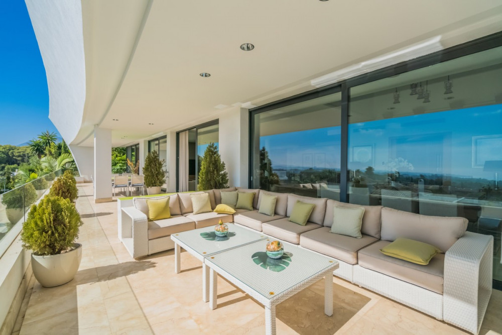 Most spectacular penthouse in Sierra Blanca Image 20