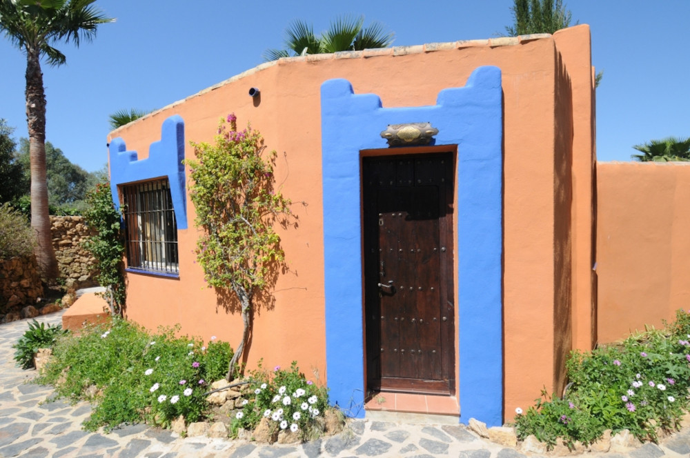 Exceptional countryside villa plus guest house, close to town and all ameniti... Image 44