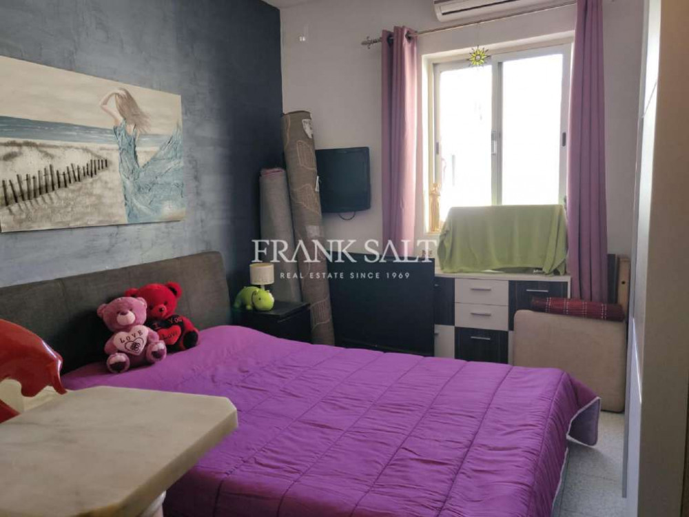 Msida, Furnished Apartment Image 6