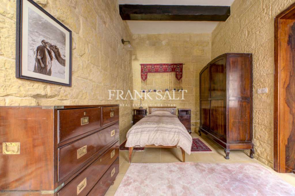 Cospicua, Furnished House of Character Image 9