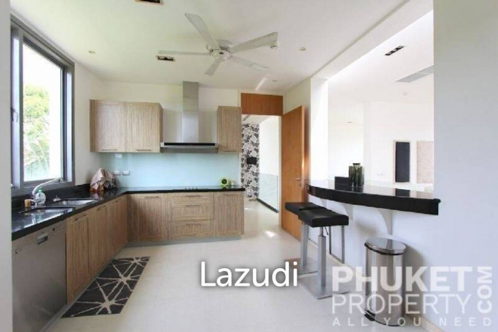 Layan; 3 Bed Freehold Penthouse Condo Image 13