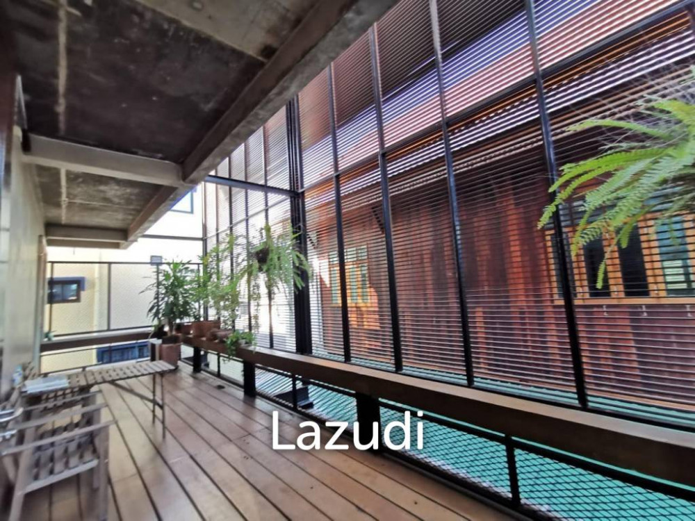 Oriental Loft Detached House in Lat Phrao For Sale Image 9