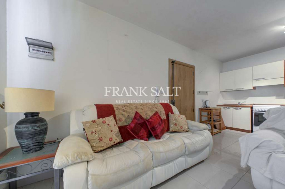St Pauls Bay, Furnished Apartment Image 3