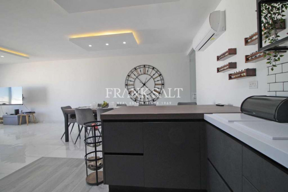 Marsaxlokk, Furnished Apartment Image 3
