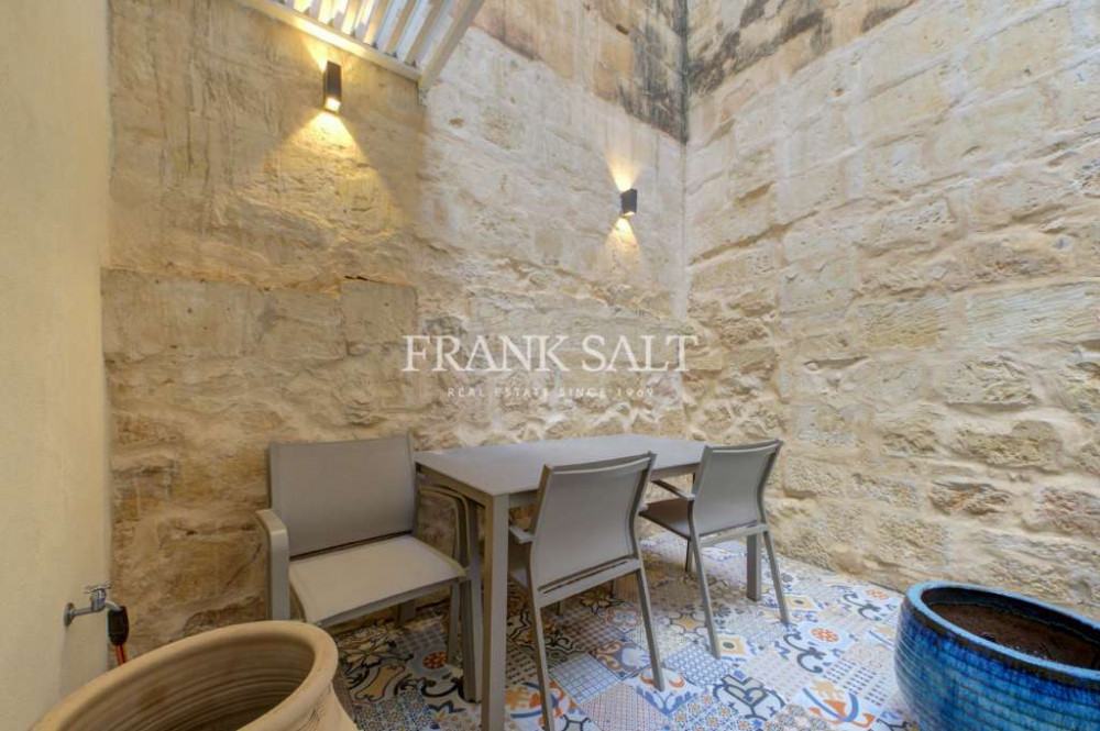 Valletta, Furnished Apartment Image 7