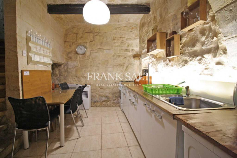 Cospicua, Furnished House of Character Image 2