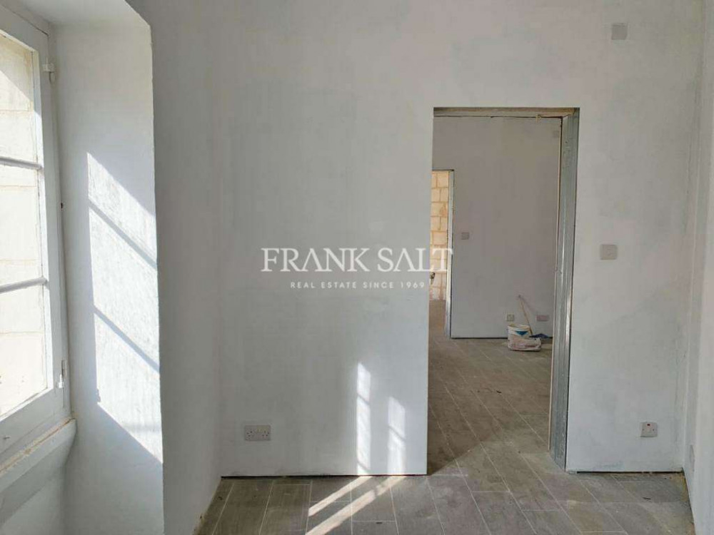 Cospicua, Finished Apartment Image 2