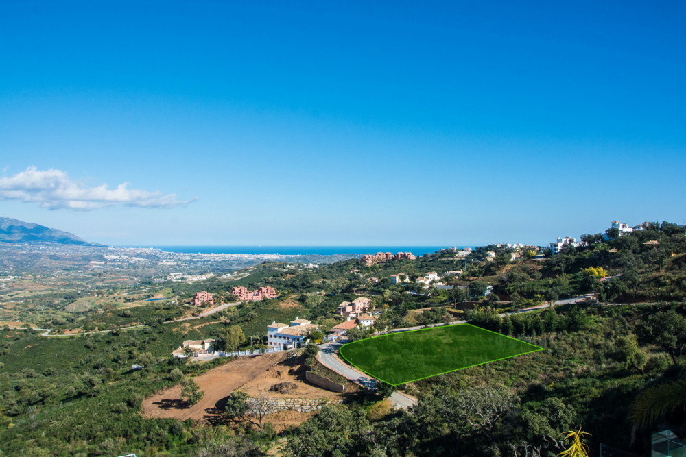 This spectacular villa under construction has fabulous views of Mediterranean... Image 11