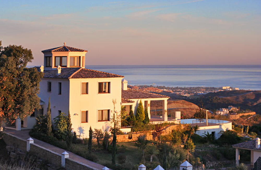 Villa with panoramic views to the Mediterranean Sea and the Coast. Image 1