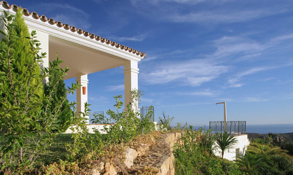 Villa with panoramic views to the Mediterranean Sea and the Coast. Image 5