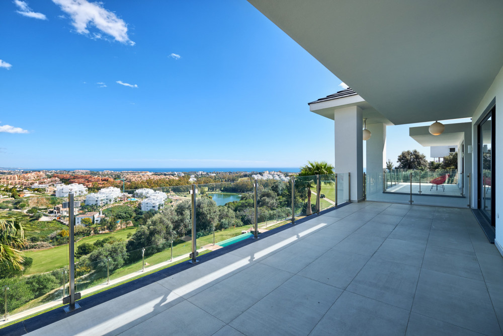 Contemporary quality villa in La Alqueria. Image 38
