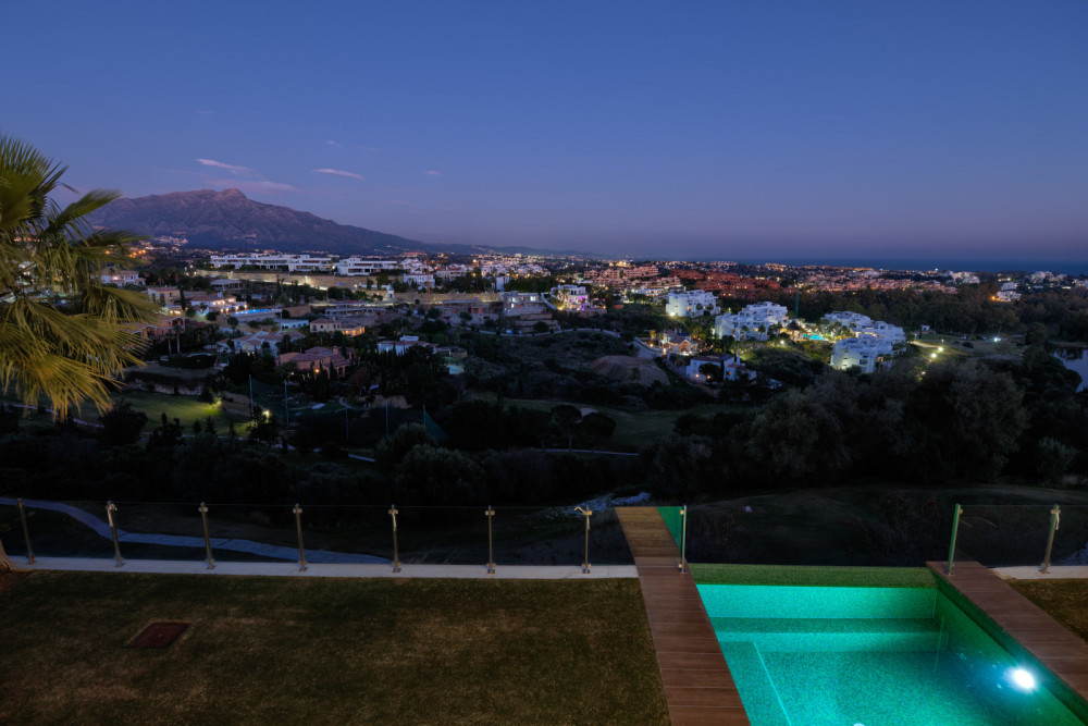 Contemporary quality villa in La Alqueria. Image 53