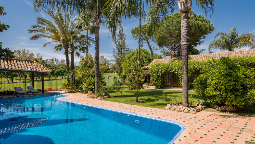 Villa in the heart of the Golf Valley in Nueva Andalucía, Image 2