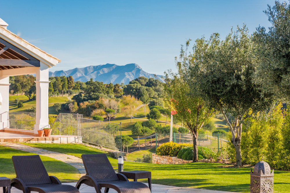 Luxurious villa for sale in Marbella Club Golf Resort, Benahavis Image 34