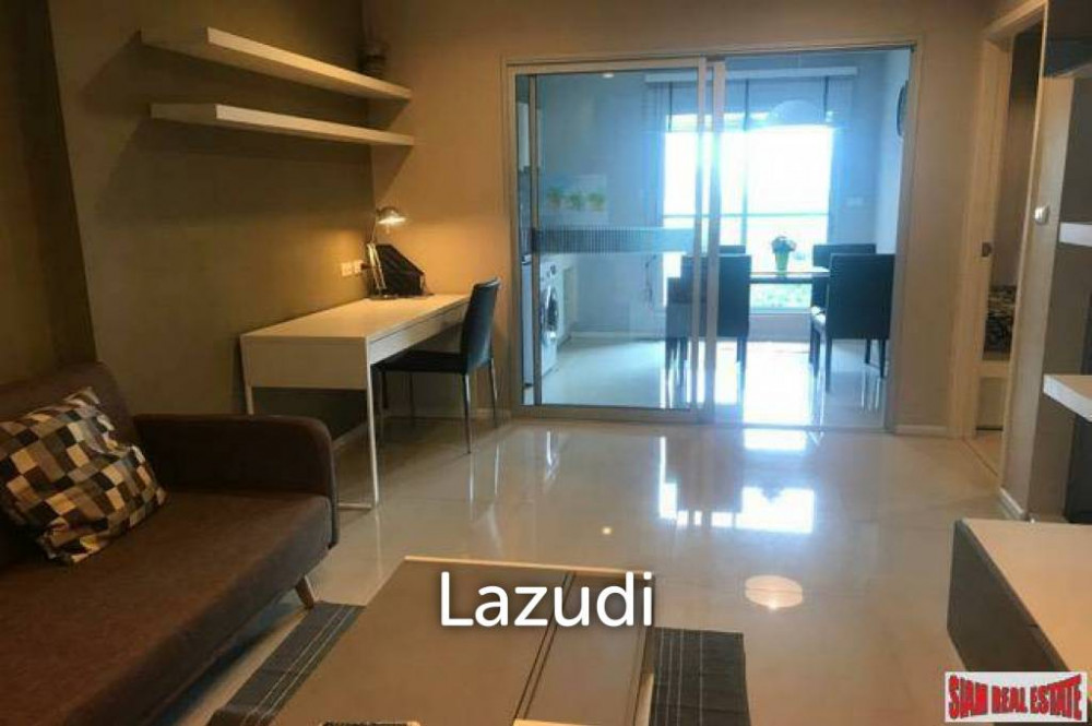 Aspire Rama9 | Convenient Two Bedroom Condo for Sale Close to MRT on Rama 9,...