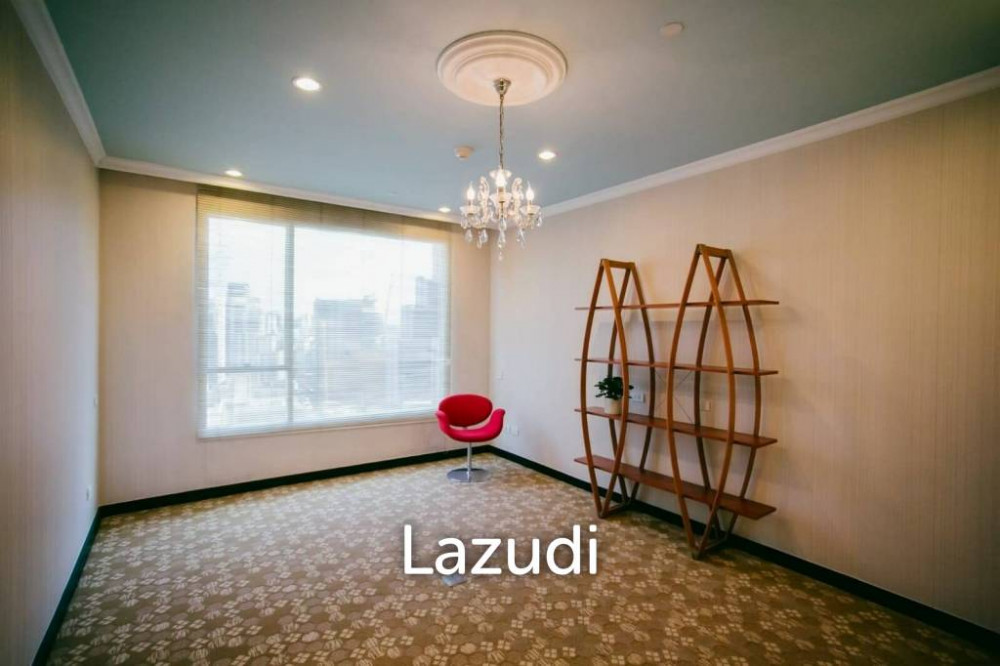 Penthouse 3 Bed  368 sqm Wilshire For Sale Image 13