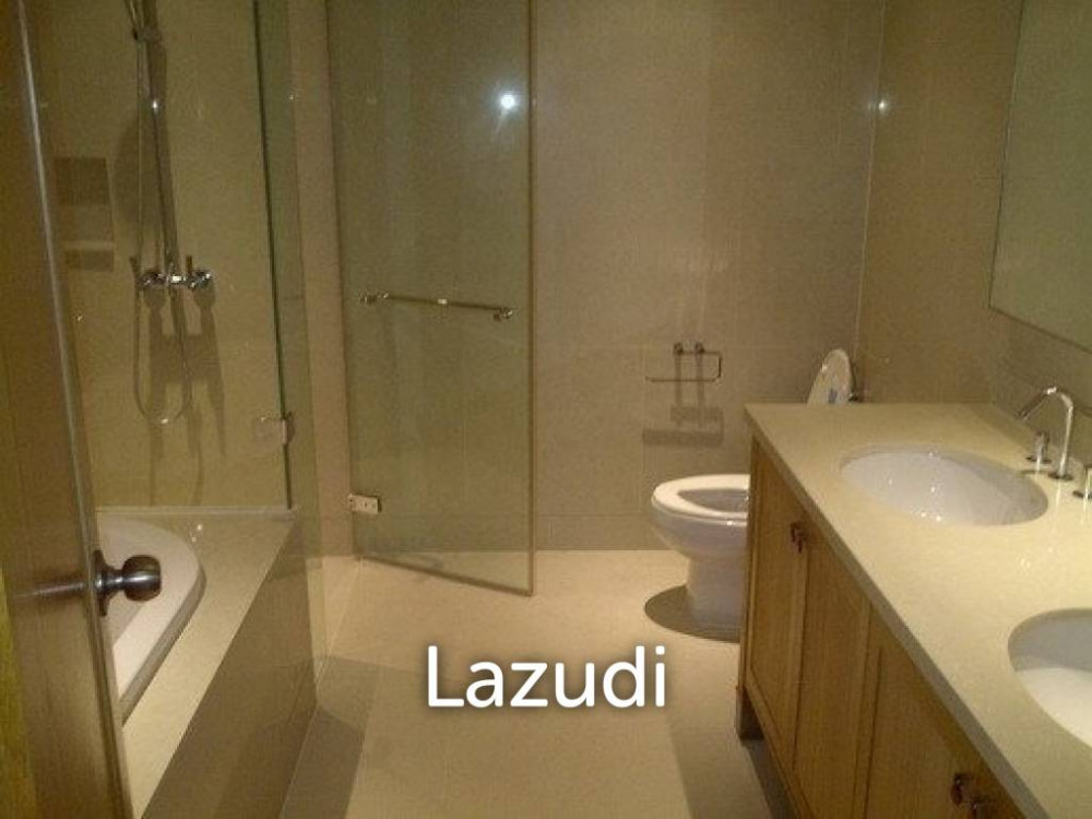 The Emporio Place / Condo For Rent / 1 Bedroom / 87 SQM / BTS Phrom Phong / B... Image 3