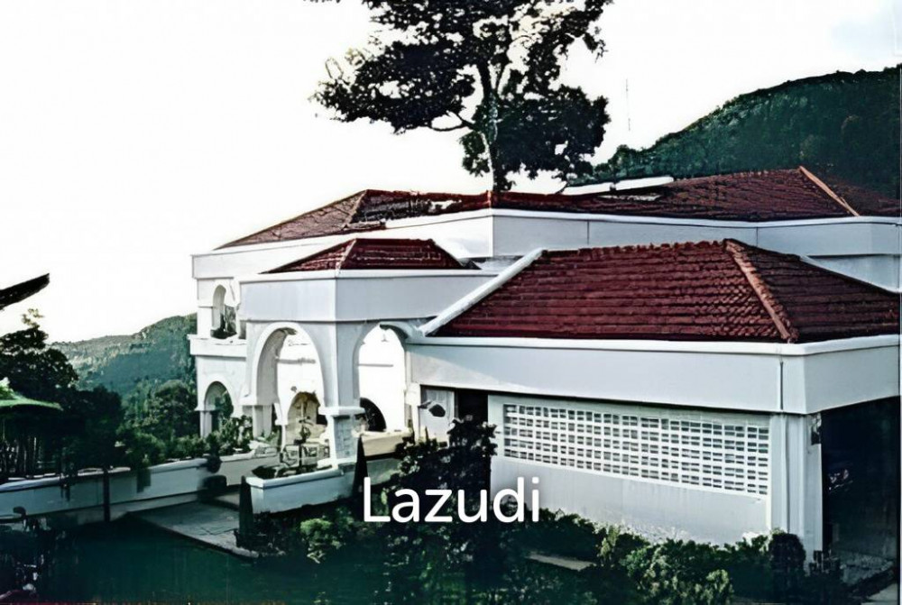 Magnificent Mediterranean Villa in Kata - Phuket Image 2